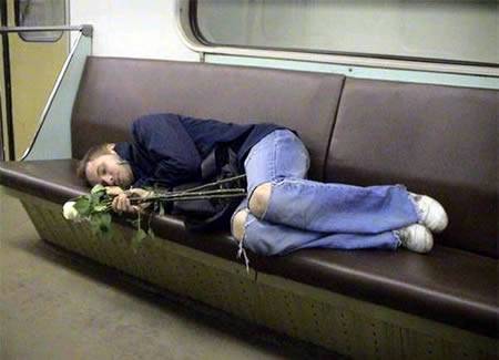 funny_guys_subway_car_14.jpg