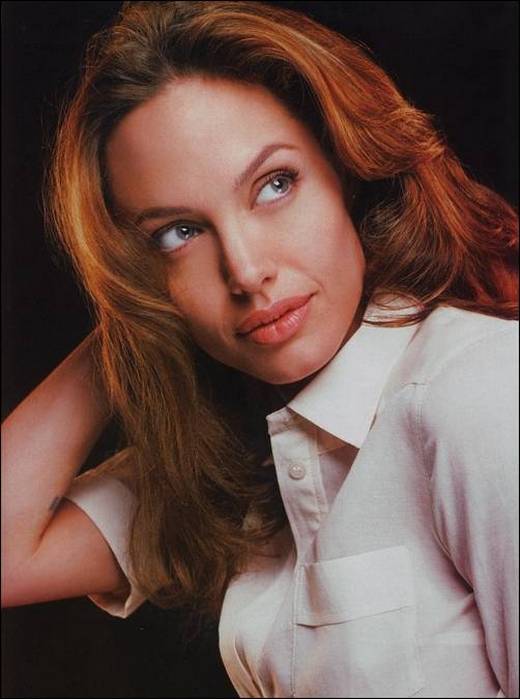 angelina_jolie_41.jpg