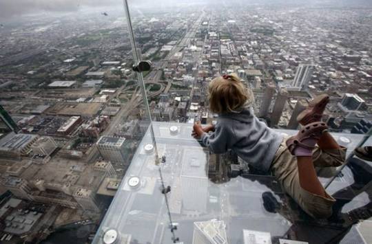 sears_tower_ledge_9.jpg
