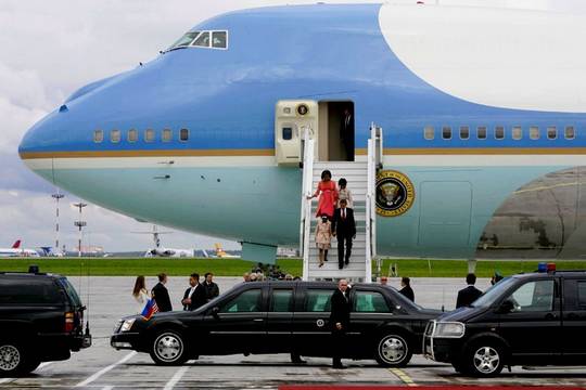 obama_visit_russia_2.jpg