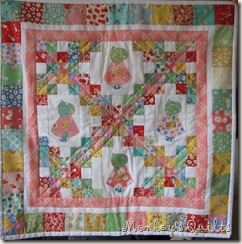 EB 2010 Doll Quilt that I made (3) EB 2010 Doll Quilt that I made (3)