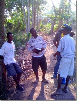Antonio in Haiti - Antonio preaching in the countryside 4 - February 2009