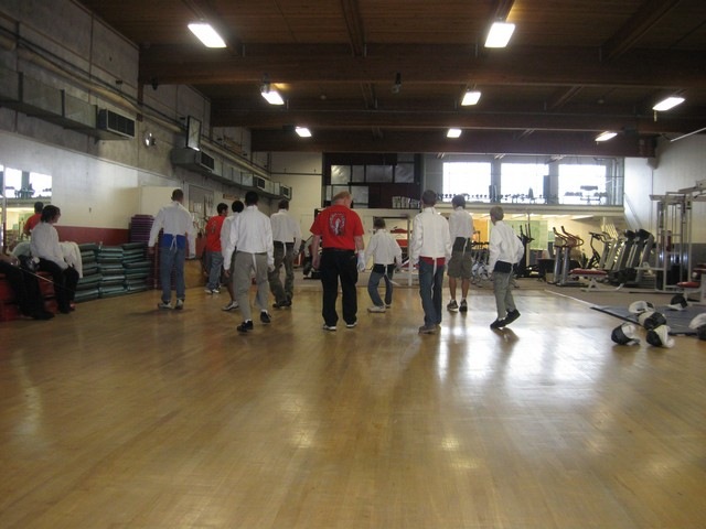 [fencing 11[2].jpg]