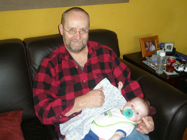 [Grandpa Joe and Parker 2009-03-29 005[2].jpg]