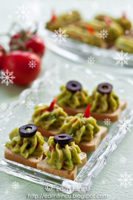 pasta de avocado cu peste afumat