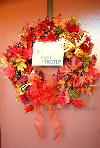 I love the fall for its colors. Beautiful, isnt it?!