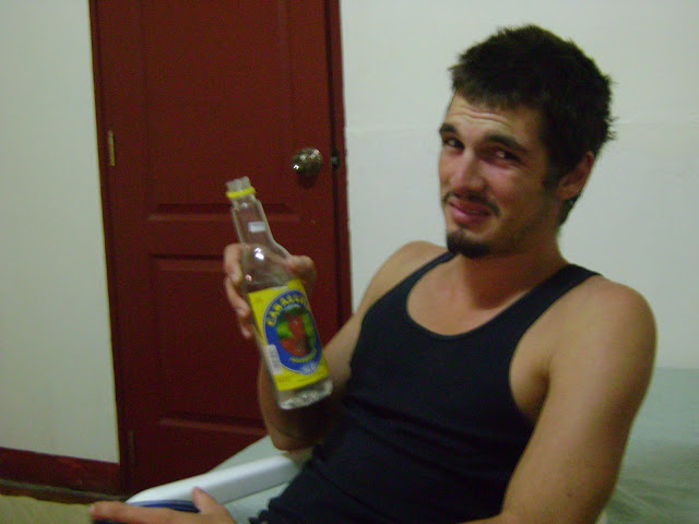 http://lh3.ggpht.com/_JhwvZZ52agw/SRpkLJMU63I/AAAAAAAAB3M/VW4956IGTpY/s640/DSC00887.JPG