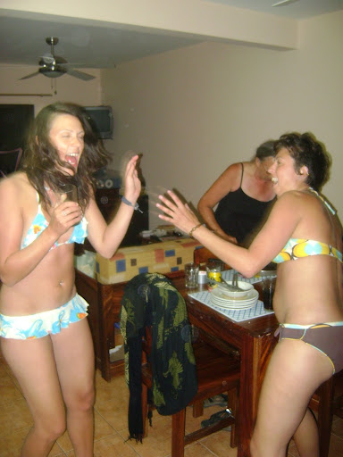 http://lh3.ggpht.com/_JhwvZZ52agw/SRplsldaqLI/AAAAAAAAB_w/9n5nuX-T_Z0/s512/DSC00925.JPG