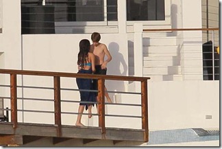 Justin Bieber and Selena Gomez Kissing fedoce 2 Justin Bieber and Selena Gomez Kissing fedoce 2