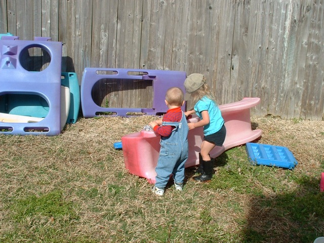[20100323_WashingPlayset072.jpg]