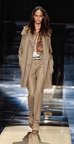 [gucci fw10_rtww_15_full[7].jpg]