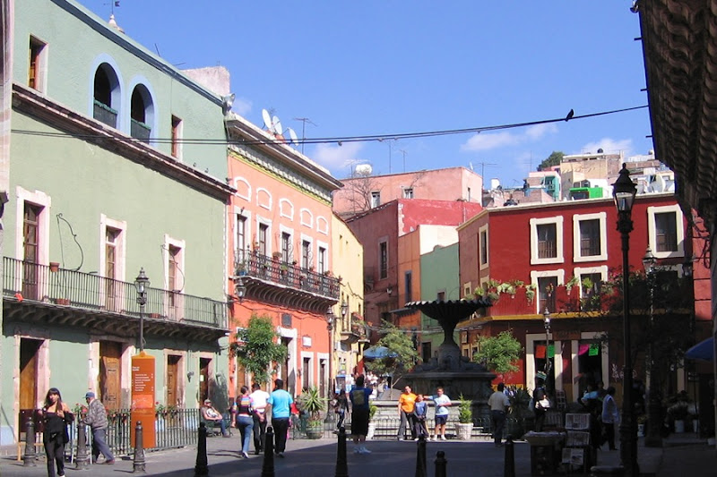 La Plaza de Baratillo in Guanajuato