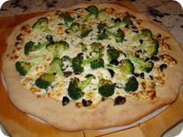 pizza-de-brocoli-con-cebolla