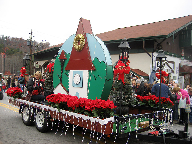 Helen Christmas Parade