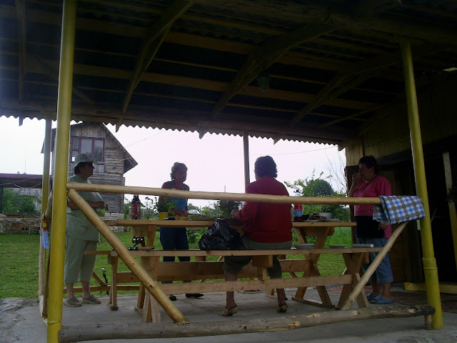 http://lh3.ggpht.com/_KBEO4FBZzao/TDm6SuMrpiI/AAAAAAAAD3A/9RYL7xnrIjQ/s640/S5028271.JPG