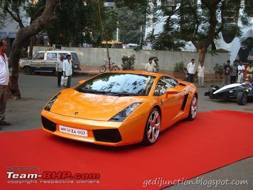 [gautam singhanias yellow lamborghini gallardo at 2010 super car show mumbai[5].jpg]