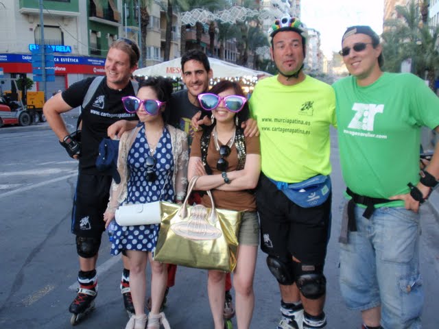 En Alacant con las Koreanas de las gafotas! En Alacant con las Koreanas de las gafotas!