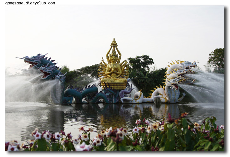 สวนหลวง ร ๙ Central World เมือง บราณ บางปู