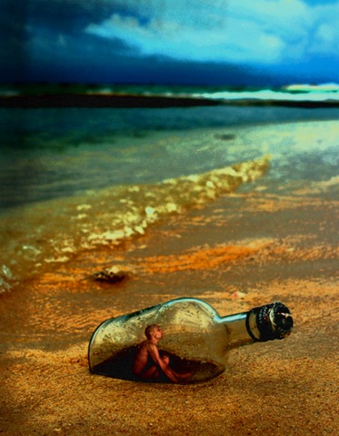 [Man_in_a_bottle_by_Sagitarii[4].jpg]