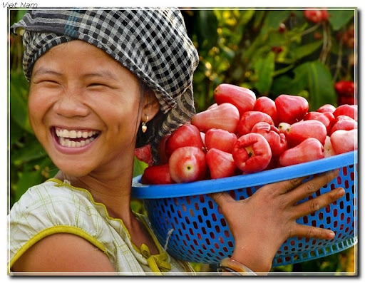 http://lh3.ggpht.com/_KSOH77vnC-4/TA5Smhlm0dI/AAAAAAAAFew/KLIAe75EPbA/s1600-h/01HON_NHIEN-PhamQuocHungKK_1%5b3%5d.jpg
