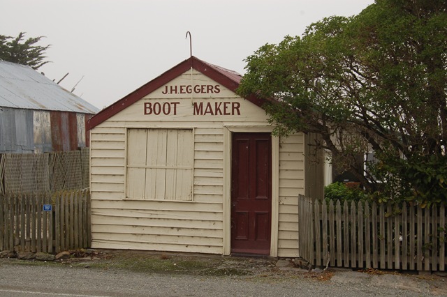 [Boot Maker[2].jpg]