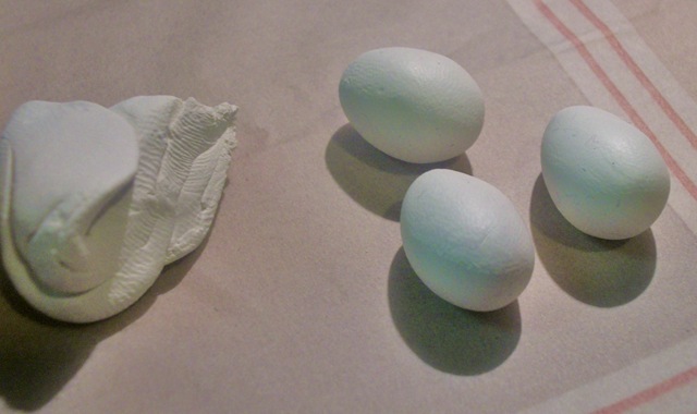 [clay eggs[10].jpg]