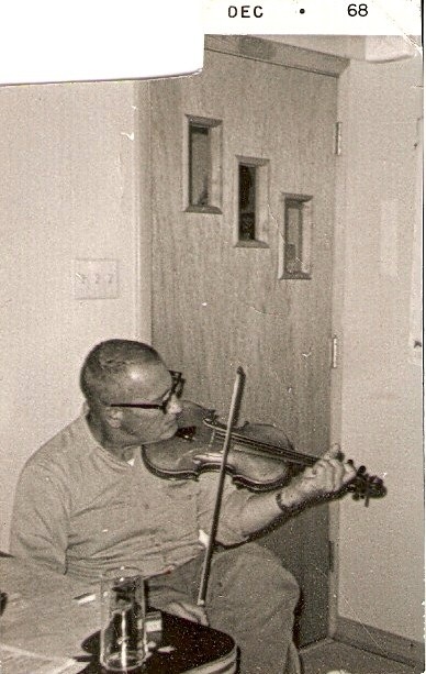 [scan00895.jpg]