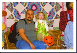 Savannah & Daddy at HGFB Trunk or Treat (1)