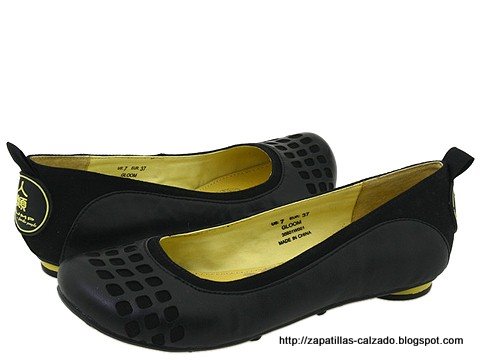 Zapatillas calzado:zapatillas-883136