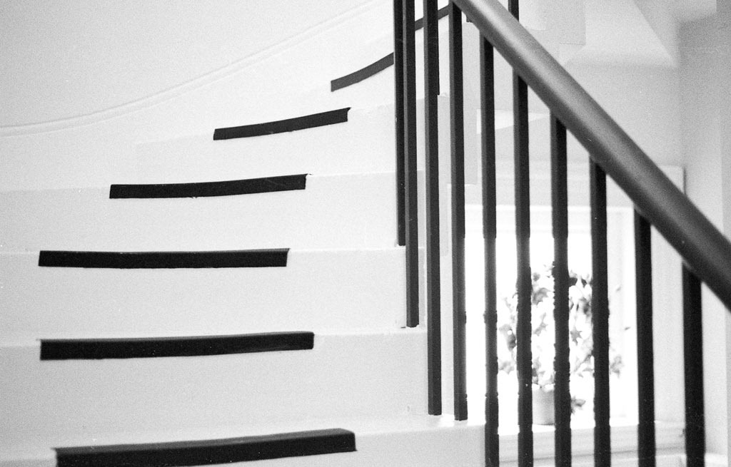 [The-Stairwell-2[3].jpg]