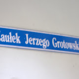 Grotowski alley!