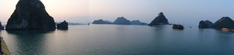 panorama Ha Long Bay