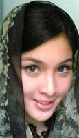 [sandra-dewi 10[3].jpg]