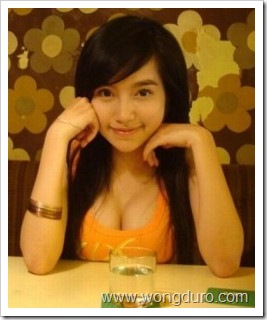 Elly-1-247x300