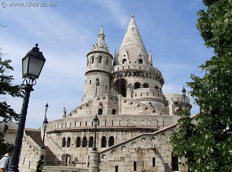  أجمل 42 قلعة حول العالم   Fishermans_bastiona%5B7%5D