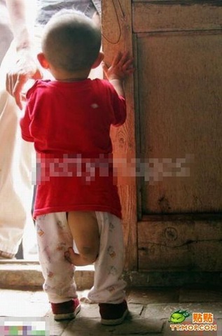 [victims_of_pollution_in_china_03[5].jpg]