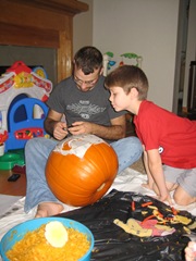 10.31.2009 Pumpkin Carving (20)
