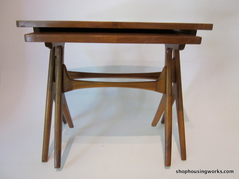 Mid-century Nesting Table