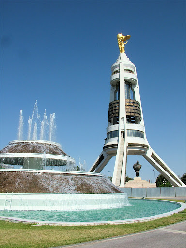 Туркменистан, июнь 2010. ТРАФФИК