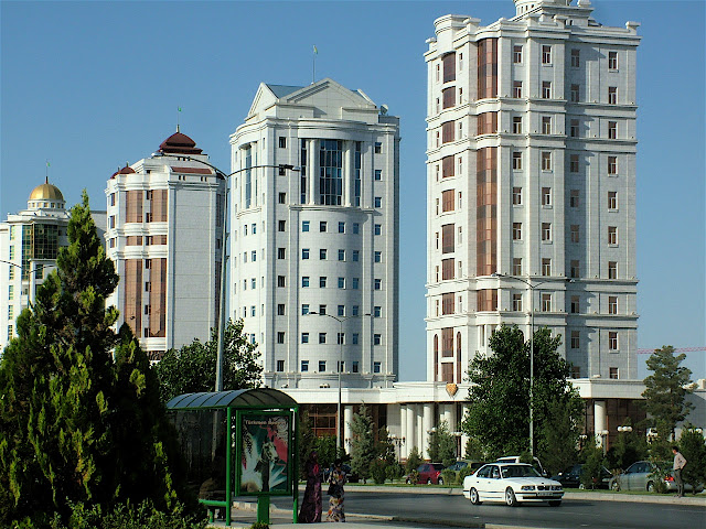 Туркменистан, июнь 2010. ТРАФФИК