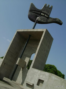 La mano di Le Corbusier