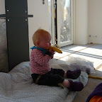 Silje holder en velfortjent pause, og spiser hendes yndlingsfrugt :-)