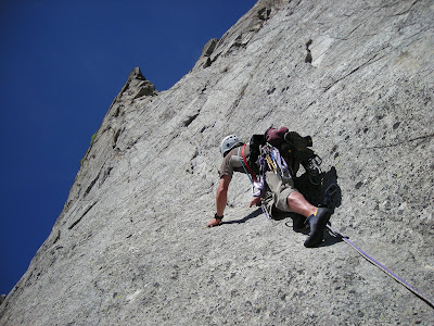 Escalando los largos superiores, granito de plaquero de calidad