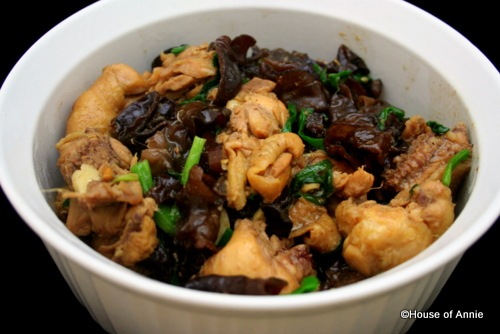 [Chicken with Black Fungus[2].jpg]
