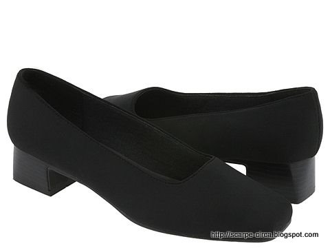 Scarpe circa:scarpe-12968971