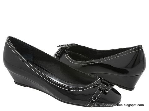 Scarpe circa:scarpe-47643323