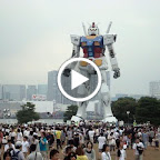 Un breve video del gundam. Jaja como fastidio :P Nomas para que vean cuantos visitantes tiene.