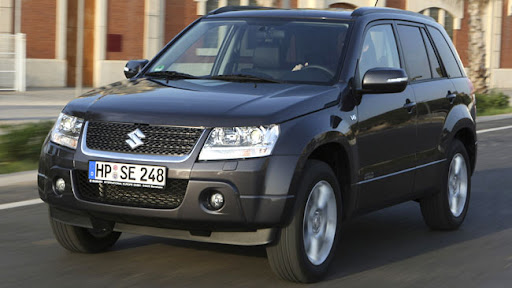 Suzuki Grand Nomade 2011