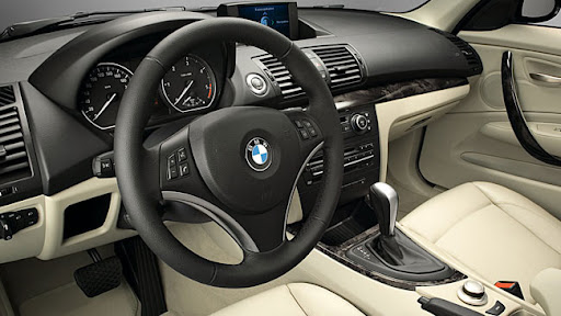 BMW 120i 2011