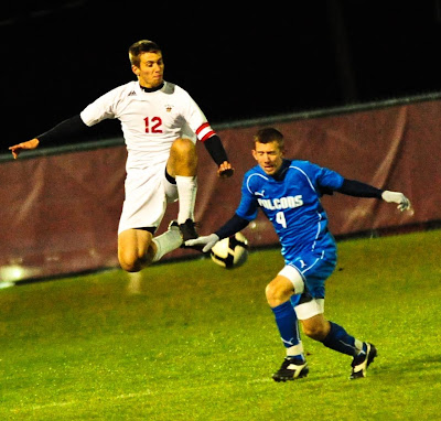 David Yoder clears against Riverdale